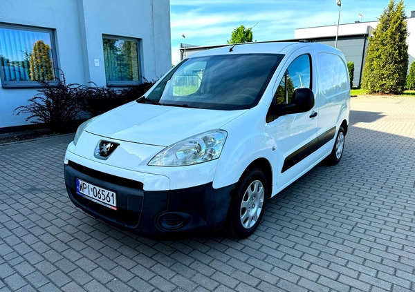 Peugeot Partner cena 23862 przebieg: 104000, rok produkcji 2010 z Wyszków małe 379